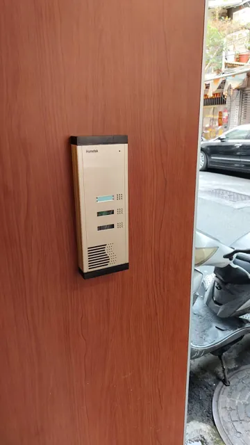 營業空間|監控、門禁與總機,實際安裝照片 1